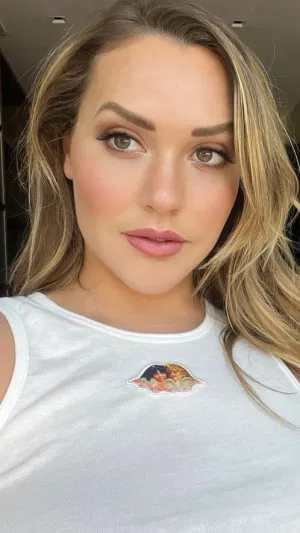 Mianathanial's Profile Photo