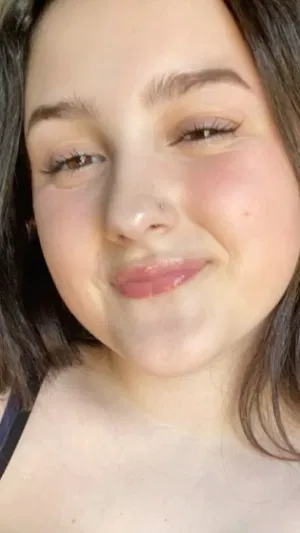 Sloane144, 24 years old from United States