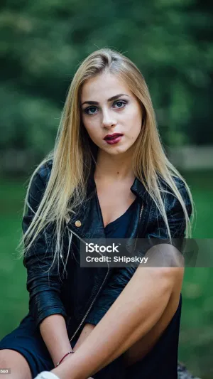 efrfq, 23 years old from United States