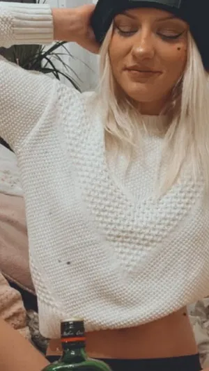 Gail542, 23 years old from United States