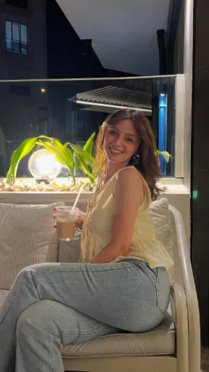 Aurora147, 23 years old from France