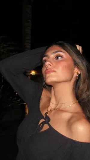 Colleen785, 24 years old from United Kingdom