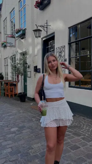 Dawn445, 23 years old from United Kingdom