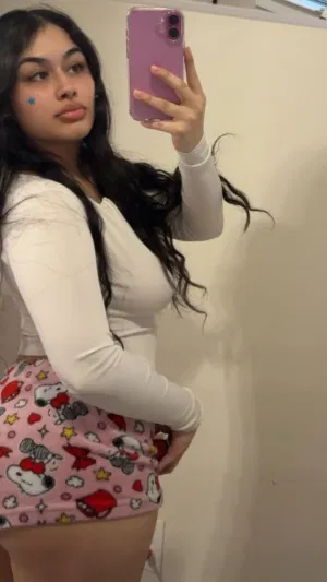 Saiyan, 21 years old from United States