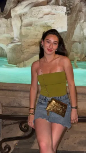 Dorothy852, 23 years old from Ireland