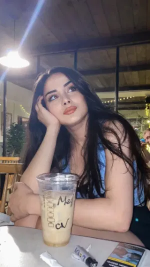 Elise5555, 23 years old from Ireland