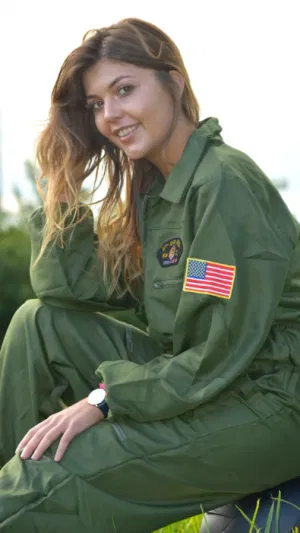 dshhss, 23 years old from United States