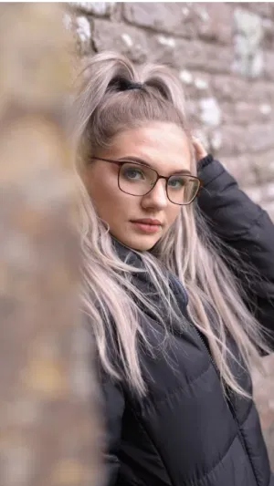 fbfbaza, 22 years old from United States