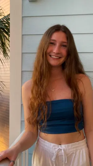 Ramona452, 23 years old from Canada