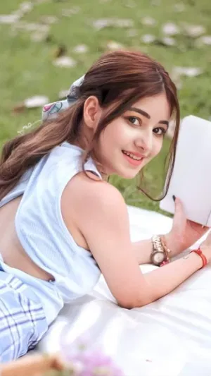 hgfde, 23 years old from United Kingdom