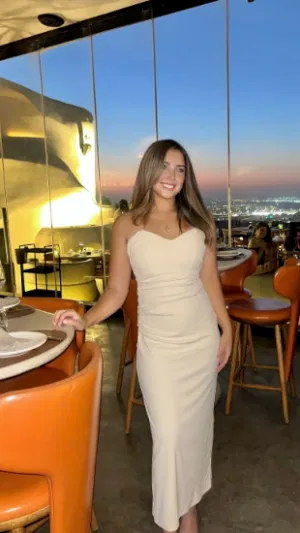 Hattie112, 24 years old from Canada