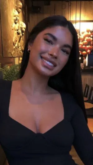 jhggh's Profile Photo