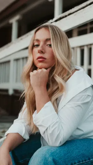 bdfwef, 23 years old from Ireland