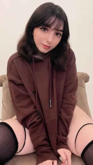 Andriea72, 23 years old from Canada