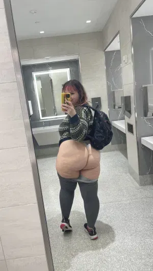 hbnght34's Profile Photo