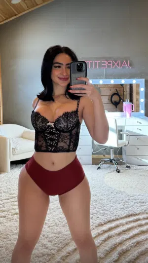 Jaileen, 31 years old from United States