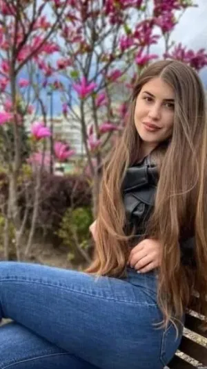 Naomi000's Profile Photo