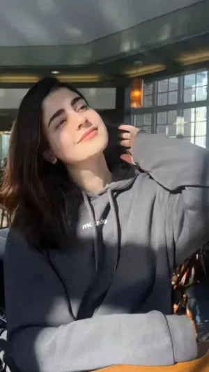 Stella000, 23 years old from Canada