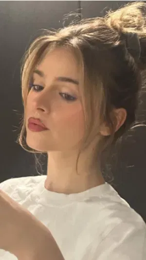 Quinn63, 20 years old from United States
