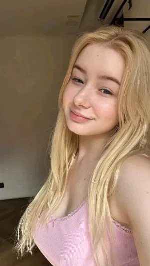 Farkie215, 28 years old from Canada