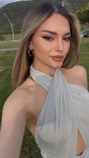 Bella584's Profile Photo