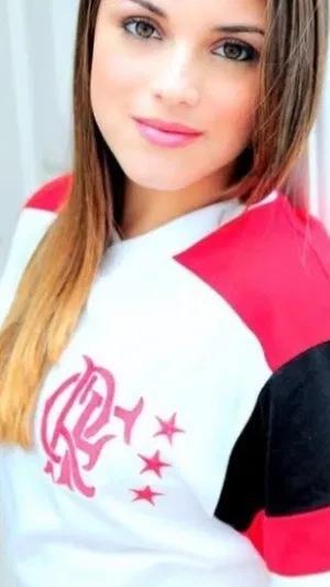 Brittany111, 23 years old from Canada