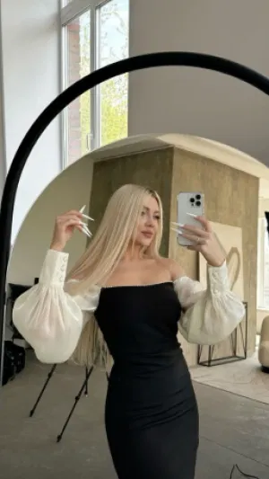 Camryn000, 23 years old from Canada