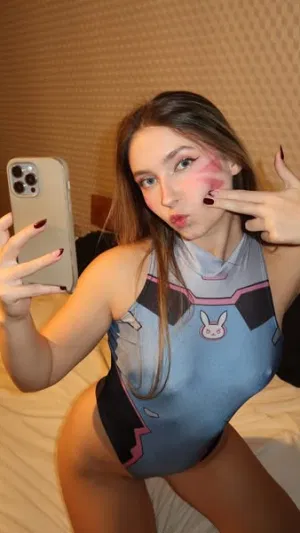 AddNow, 19 years old from United States