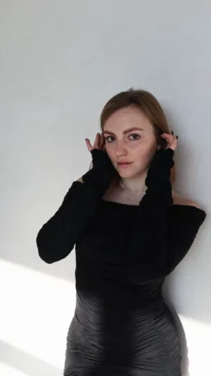 Hailey23, 22 years old from United Kingdom