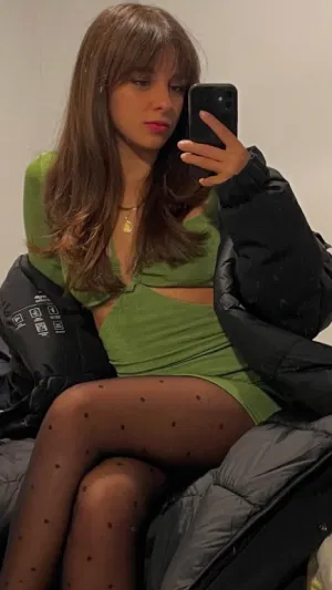 Veronica3214's Profile Photo