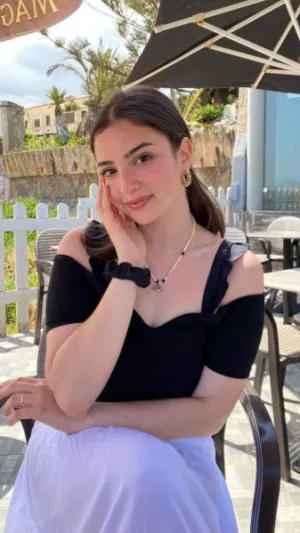 Addison00000, 22 years old from Spain