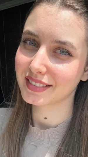 Becki000, 26 years old from Spain