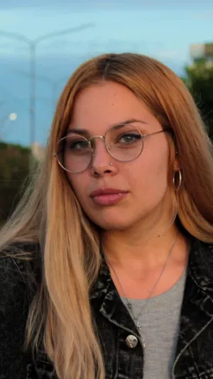 grhet, 22 years old from United States