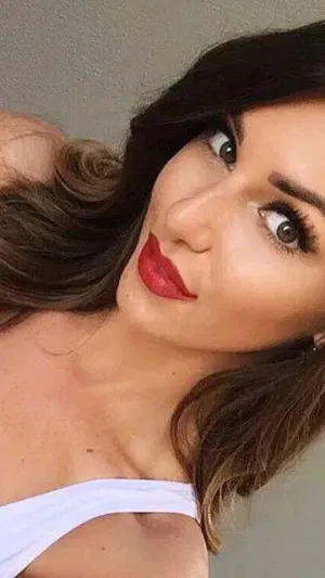 Janet563, 23 years old from United States