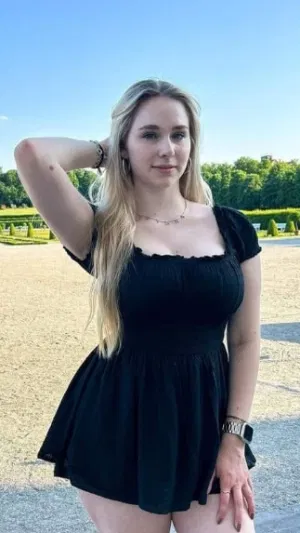 Isabella0012125, 23 years old from Ireland