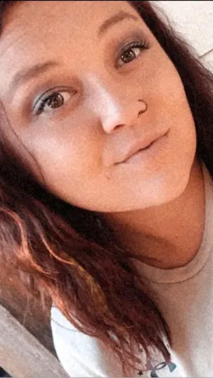 Shannon346, 23 years old from United Kingdom