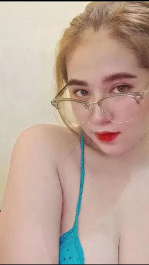 Michele453, 23 years old from United Kingdom