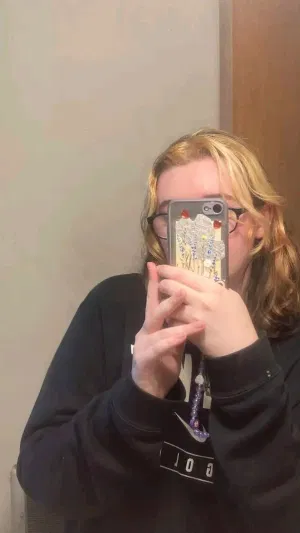 Ellen453, 23 years old from United States