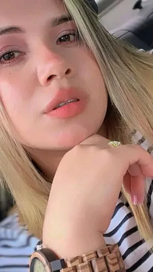 Veronica753, 23 years old from United States