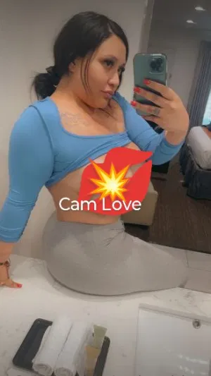 RosePrice, 25 years old from United States