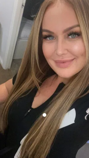 Jennie453, 24 years old from United States