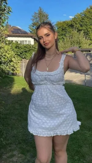 Mara, 23 years old from United States