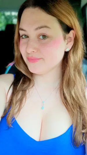 Melisa0012, 23 years old from United Kingdom