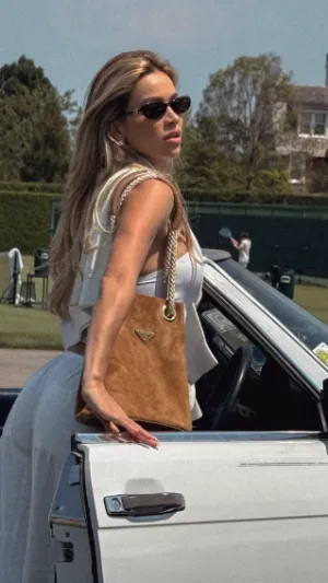 Leona4785, 23 years old from United Kingdom