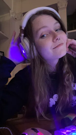 Sarajw27vb's Profile Photo