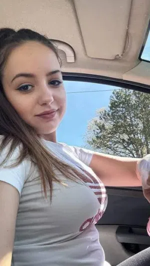 fjtjnws, 23 years old from United Kingdom