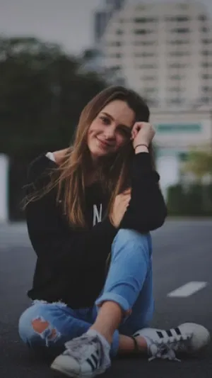 Nellie001, 23 years old from United Kingdom