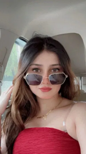 Elisabeth445, 24 years old from France