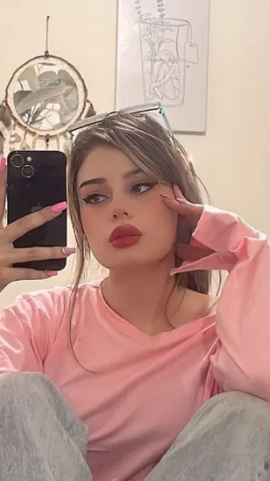 Ashlyn434, 25 years old from United Kingdom