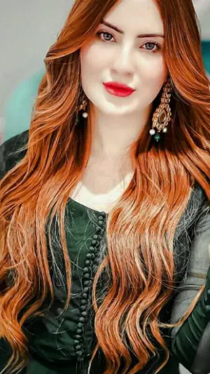 Amoura1147, 22 years old from United Kingdom